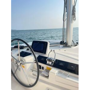 Du Thuyền Regent Thuê Riêng