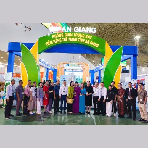 An Giang Rực Sắc Tại Hội Chợ Mùa Thu 2025 Ở Hà Nội