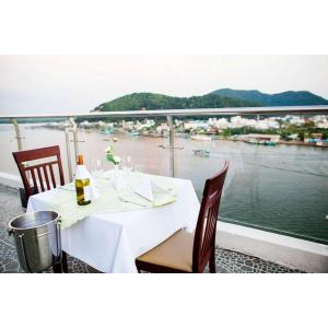 Khách sạn River Hà Tiên