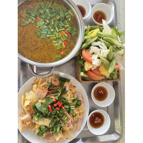 Canh Chua Sả Nghệ - món ăn đặc trưng Hà Tiên